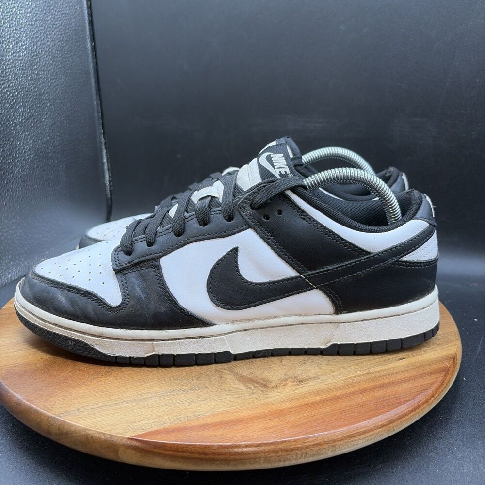 Nike Panda Dunk Low Mens Size 9 Shoes Black White Leather Sneakers DD1391-100
